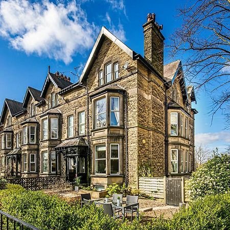 Fountains Guest House - Harrogate Stays エクステリア 写真