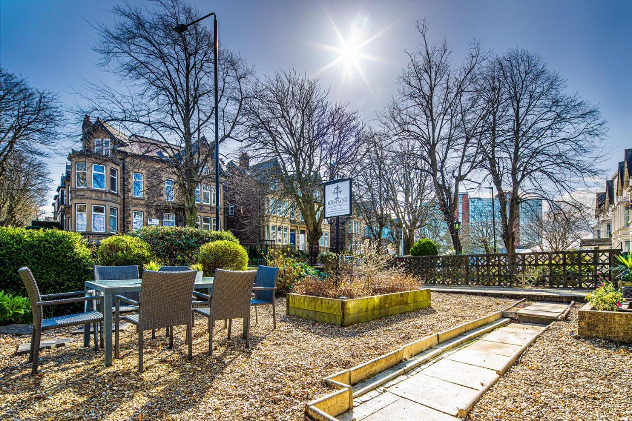 Fountains Guest House - Harrogate Stays エクステリア 写真