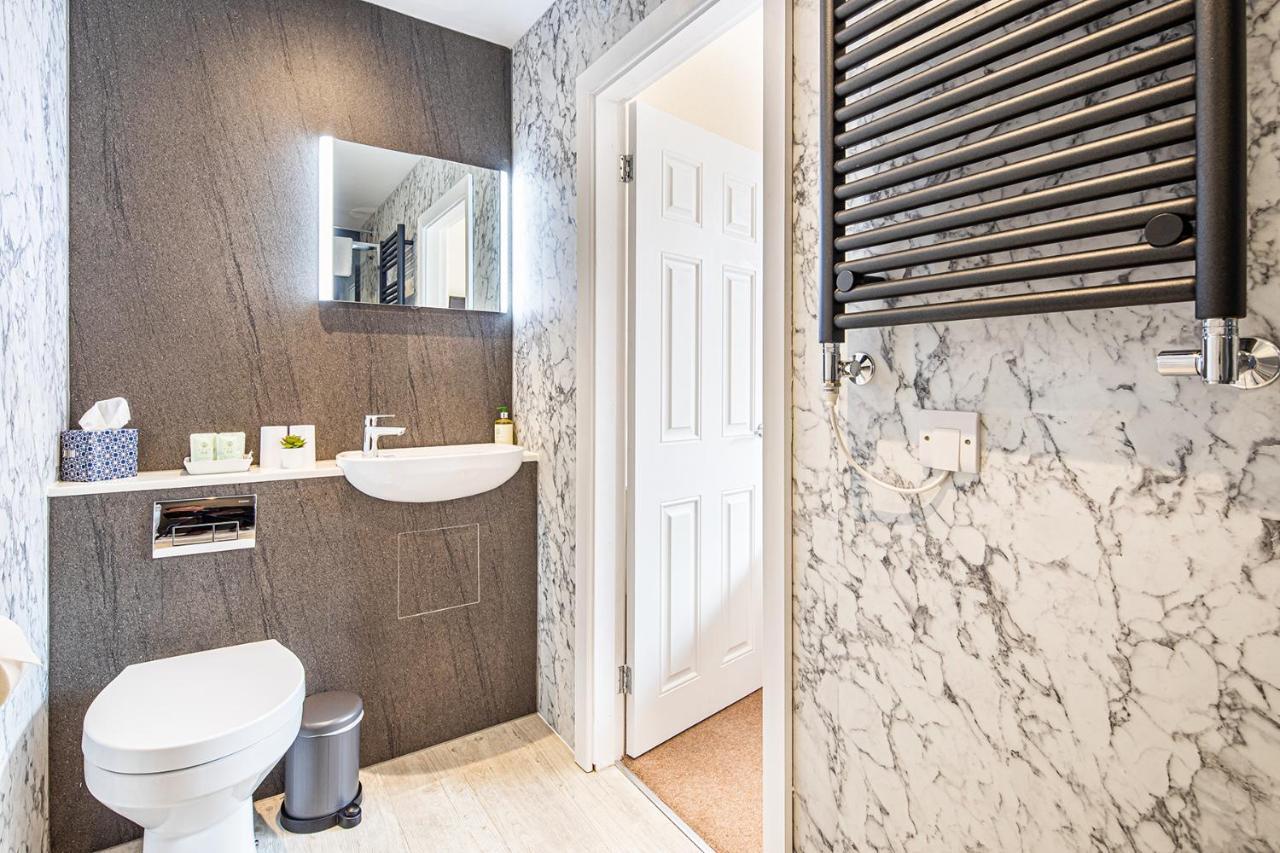 Fountains Guest House - Harrogate Stays エクステリア 写真