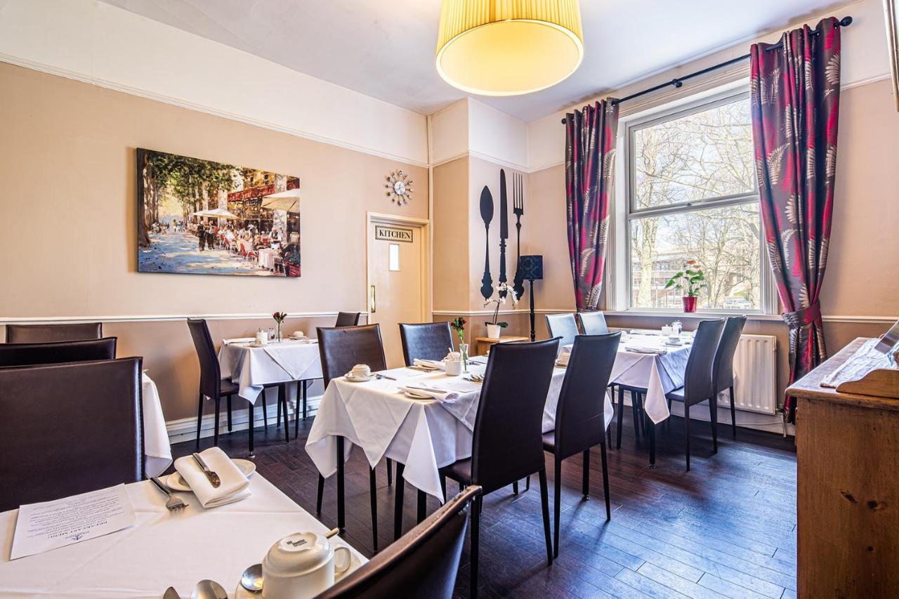 Fountains Guest House - Harrogate Stays エクステリア 写真