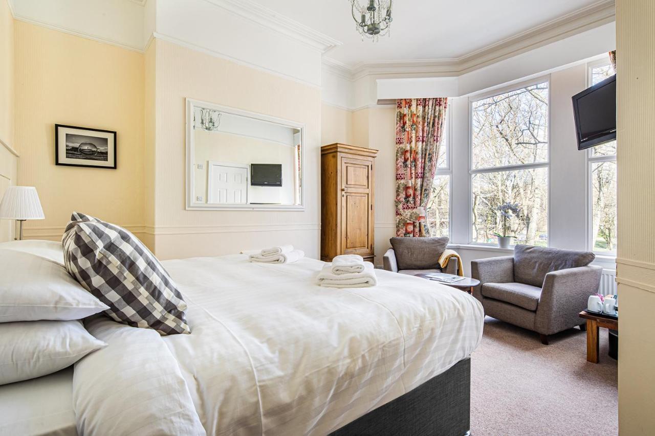 Fountains Guest House - Harrogate Stays エクステリア 写真