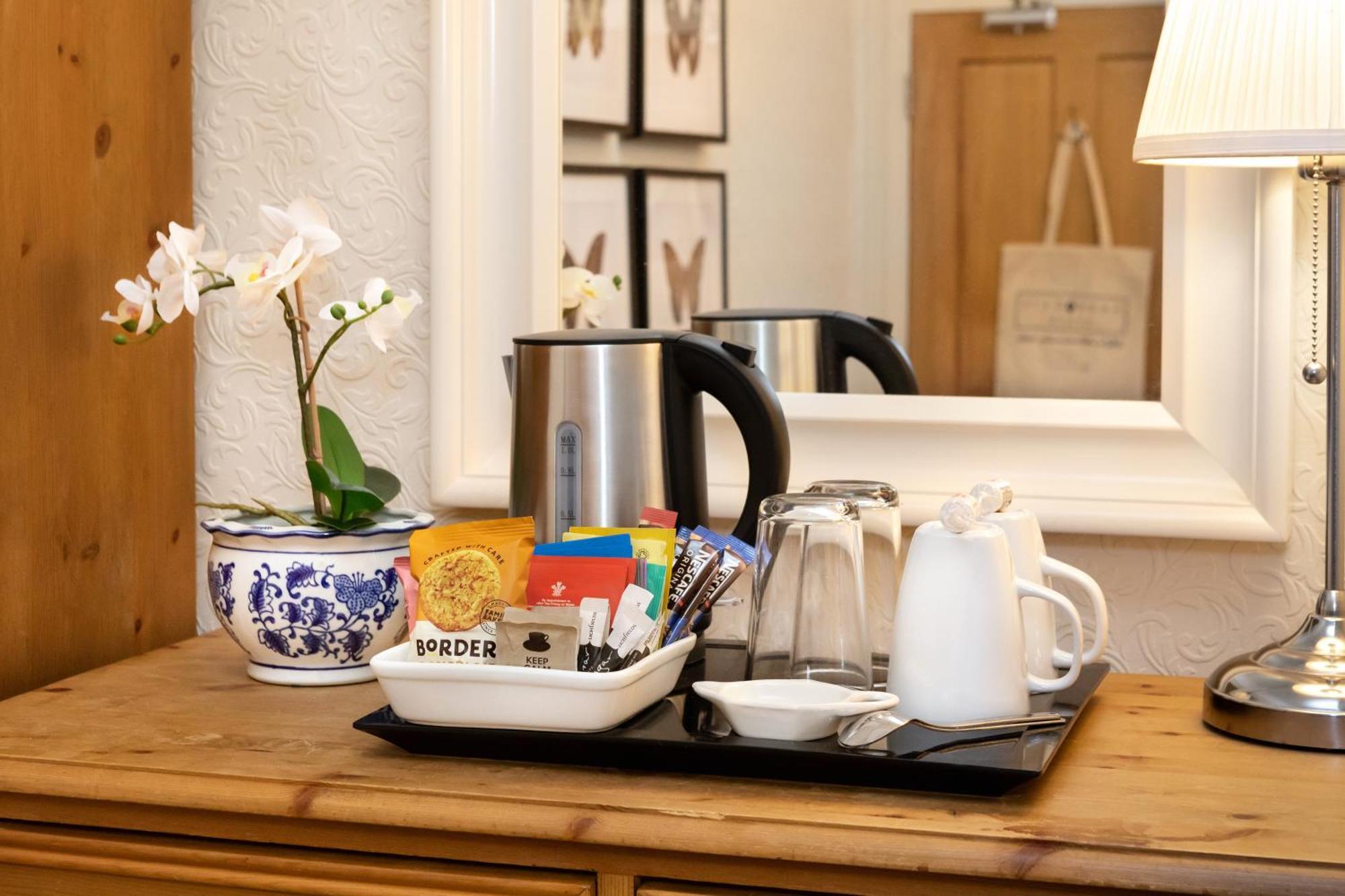 Fountains Guest House - Harrogate Stays エクステリア 写真